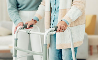 提供居家服務、日間照顧服務、住宿機構服務、交通接送服務、輔具及居家無障礙環境改善服務與喘息服務。